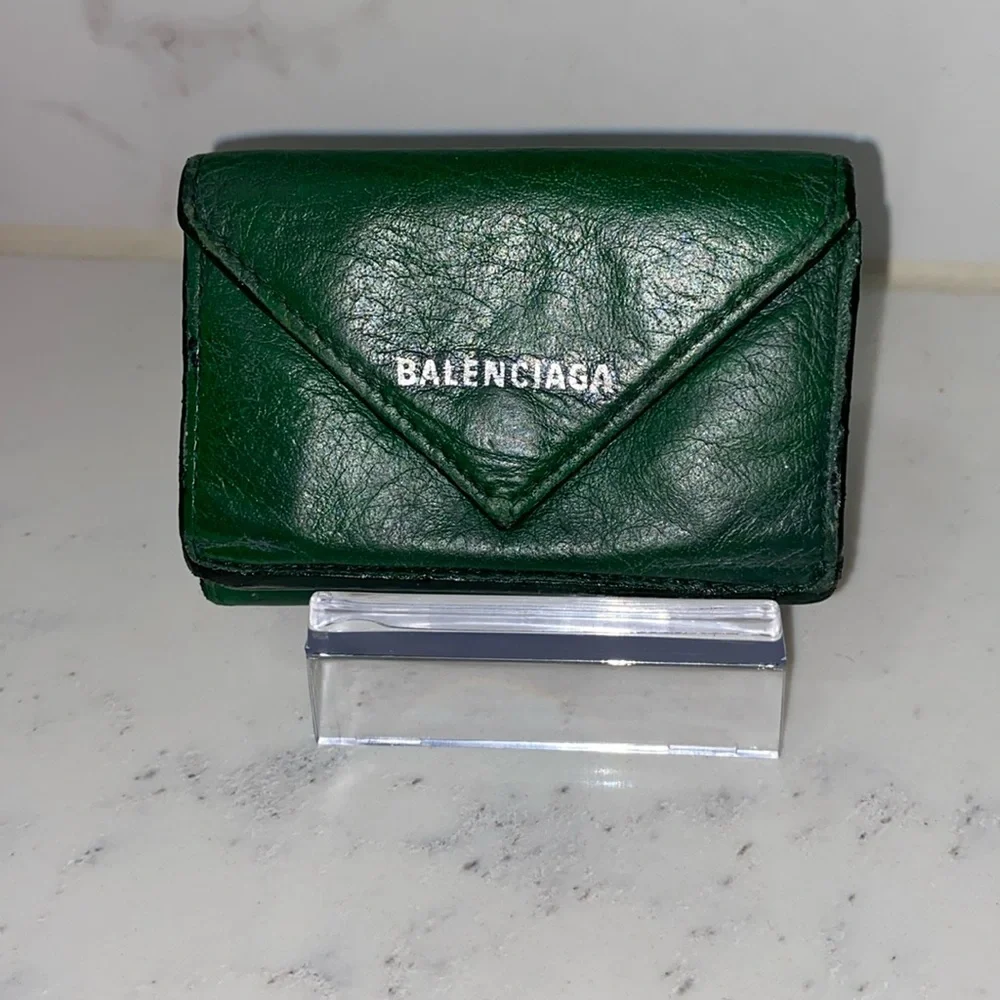 Balenciaga 💯 authentic